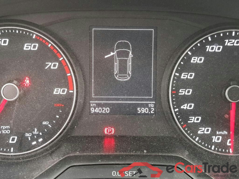 SEAT Arona / 2017 / 5P / todoterreno 1.0 TSI 85kW (115Cv) Style Edition Eco (CX) #5