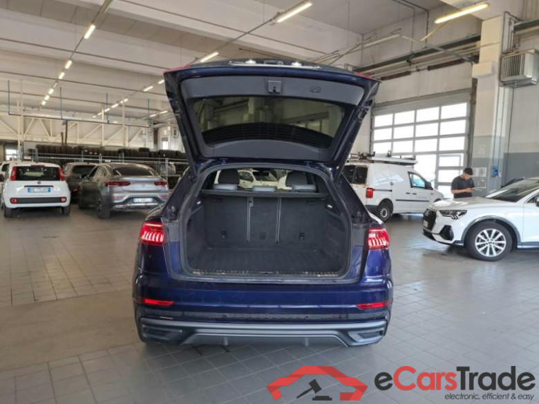 AUDI Q8 / 2018 / 5P / SUV 50 TDI 210KW QUATTRO TIPTRONIC #5