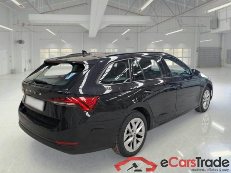 SKODA OCTAVIA WAGON / 2020 / 5P / STATION WAGON 2.0 TDI EVO 110KW EXECUTIVE DSG #2