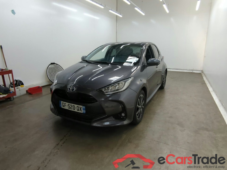 TOYOTA Yaris Hybride / 2019 / 5P / Berline Hybride 116h Design