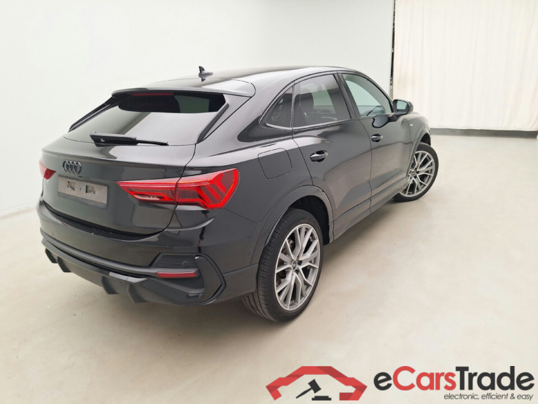 Audi, Q3 SB '19 PHEV, Q3 SB 45 TFSie PHEV S Li.Str. #4