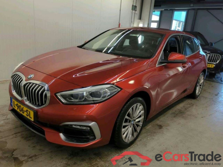 BMW 1-serie 118i Bns Edition #1