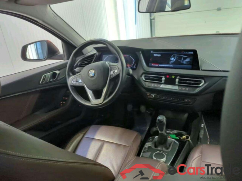 BMW 1-serie 118i Bns Edition #3