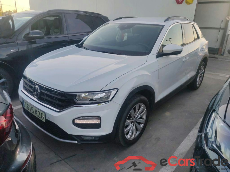 VOLKSWAGEN T-Roc / 2017 / 5P / todoterreno Advance 1.0 TSI 85kW (115CV) #1