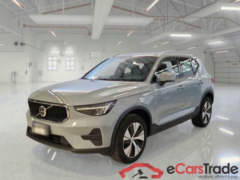 VOLVO XC40 / 2021 / 5P / SUV B3 AUTOMATICO CORE