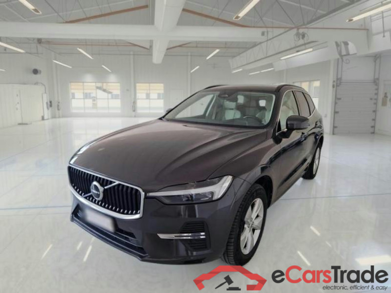 VOLVO XC60 / 2021 / 5P / SUV B4 D AWD AUTOMATICO CORE