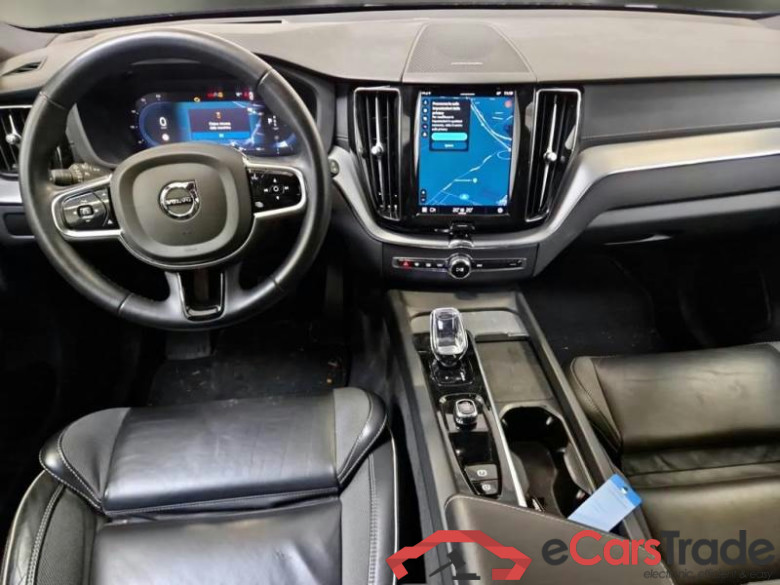 VOLVO XC60 / 2021 / 5P / SUV B5 D AWD AUTOMATICO ULTIMATE DARK #3