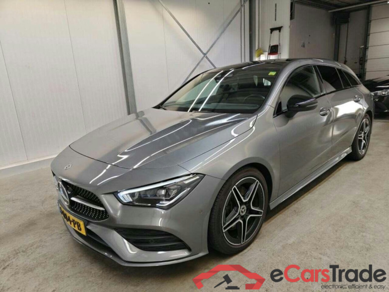 MERCEDES-BENZ CLA-klasse Shooting Brake 200 Bns Sol. AMG #1