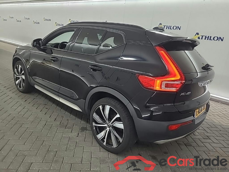 VOLVO XC40 Recharge P8 AWD 5D 300kW #4