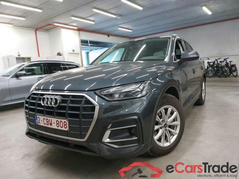 AUDI - AUD Q5 30 TDI S-Tronic 136PK Business Edition Attraction & Pack Business With Heated Seats & Assistance City & Foldable Trailer Hook #1