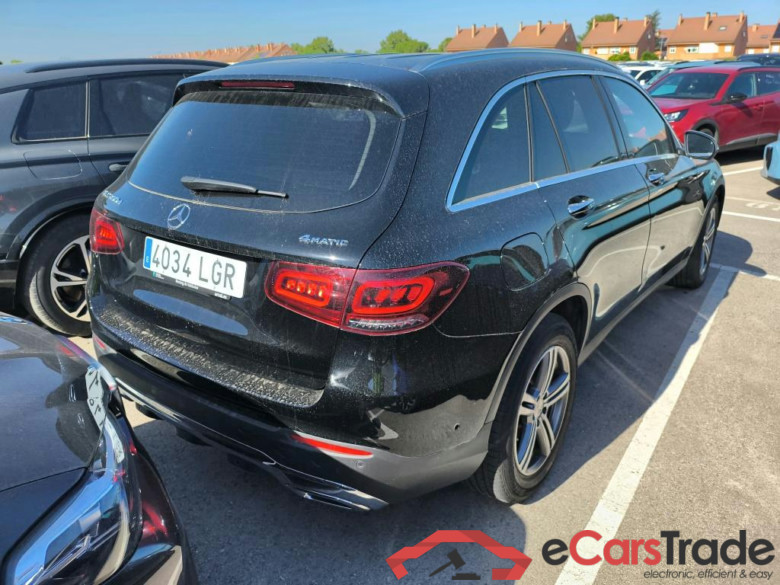 MERCEDES-BENZ Clase GLC / 2019 / 5P / todoterreno GLC 200 d 4MATIC #2