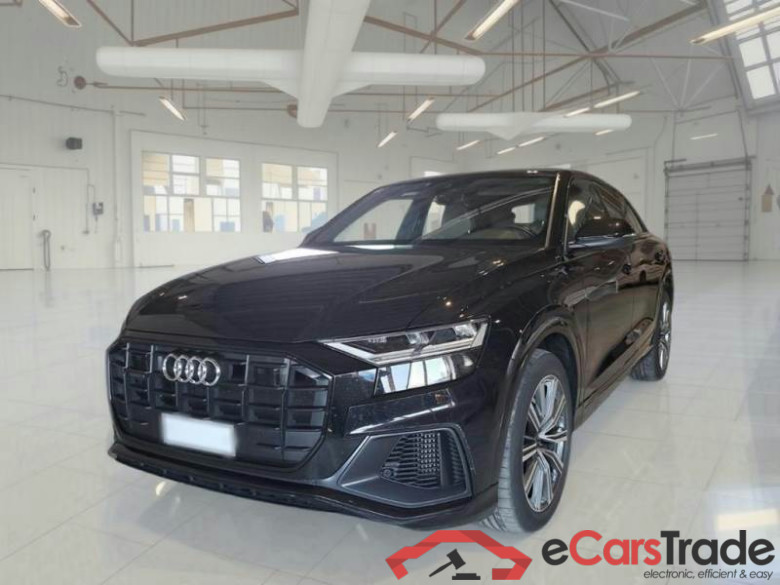 Audi Q8 55 TFSIe Plug-In Hybrid Quattro S-Line LED Virtual Navi Sport-Leather-Alcantara KeylessGo Klima PDC ...