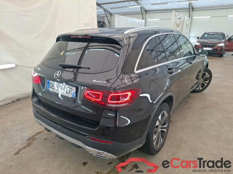 MERCEDES-BENZ GLC / 2019 / 5P / SUV 2.0 GLC 300 E BUSINESS LINE 4MATIC #3