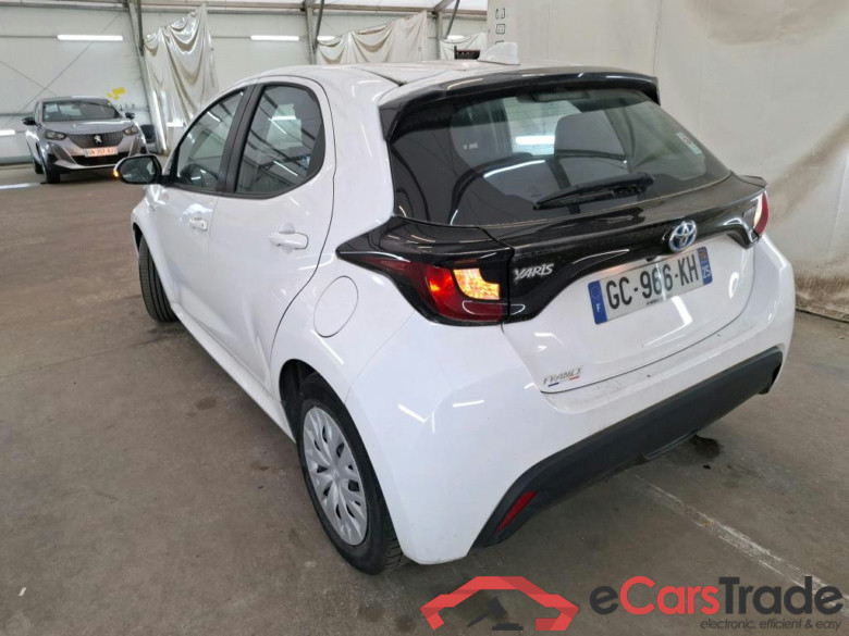 TOYOTA Yaris Hybride / 2019 / 5P / Berline Hybride 116h France Business Stage Acad #2