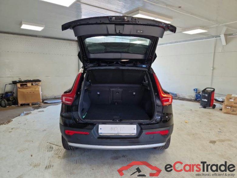 VOLVO XC40 / 2021 / 5P / SUV T4 RECHARGE PLUG-IN AUTO PLUS BRIGHT #5