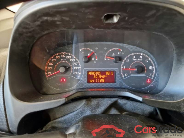 FIAT FIORINO / 2016 / 4P / VETT. FURGONATA 1.3 MULTIJET 80 CV E6 SX #4