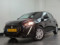 preview Peugeot 208 #0