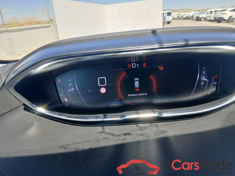 PEUGEOT 3008 / 2020 / 5P / todoterreno 1.5 BlueHDi 96kW (130CV) S&S Allure EAT8 #4