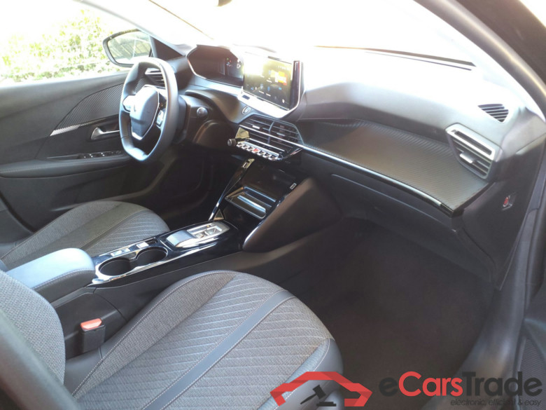 PEUGEOT 208  PEUGEOT 208  Allure Hybrid 110 ch e-DCS6 + pack access #5