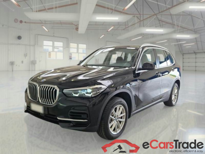 BMW X5 / 2018 / 5P / SUV XDRIVE 25D BUSINESS AUTOM. #1
