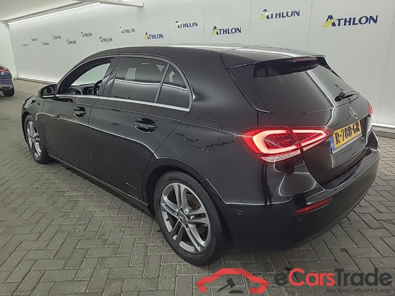 MERCEDES-BENZ A-klasse A 180 7G-DCT Business Solution 5D 100kW #4