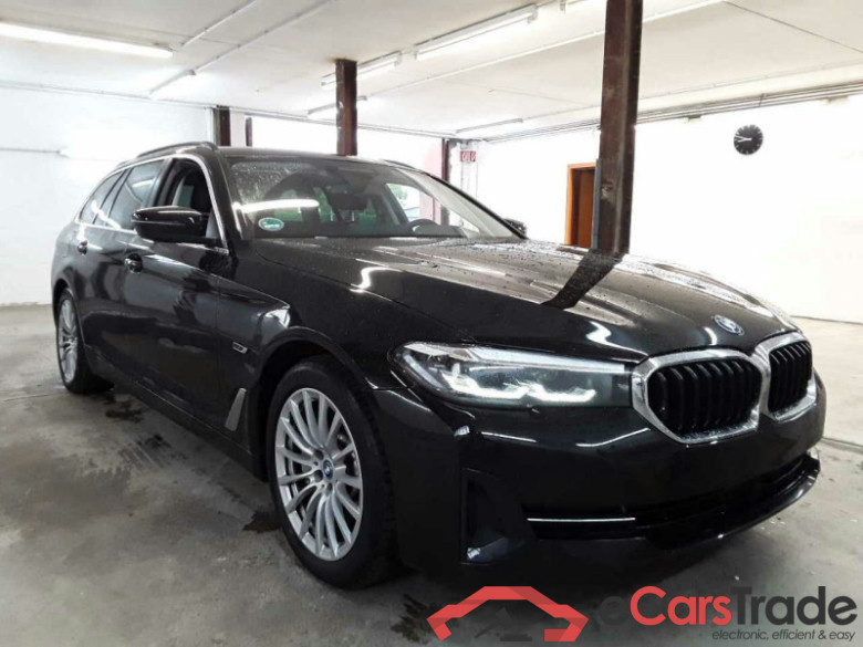 BMW 530e 