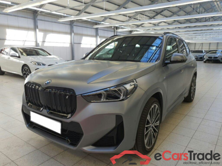 BMW iX1  #2