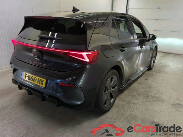 CUPRA Born Essential 62 kWh #2
