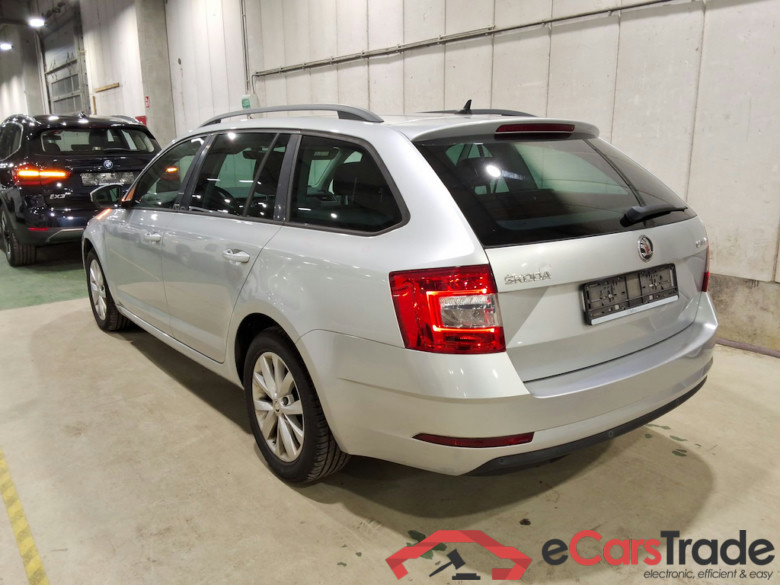 SKODA Octavia 1.6 CR TDi Ambition #2