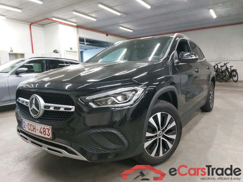 MERCEDES - MER GLA 200 d 150PK DCT Business Solution