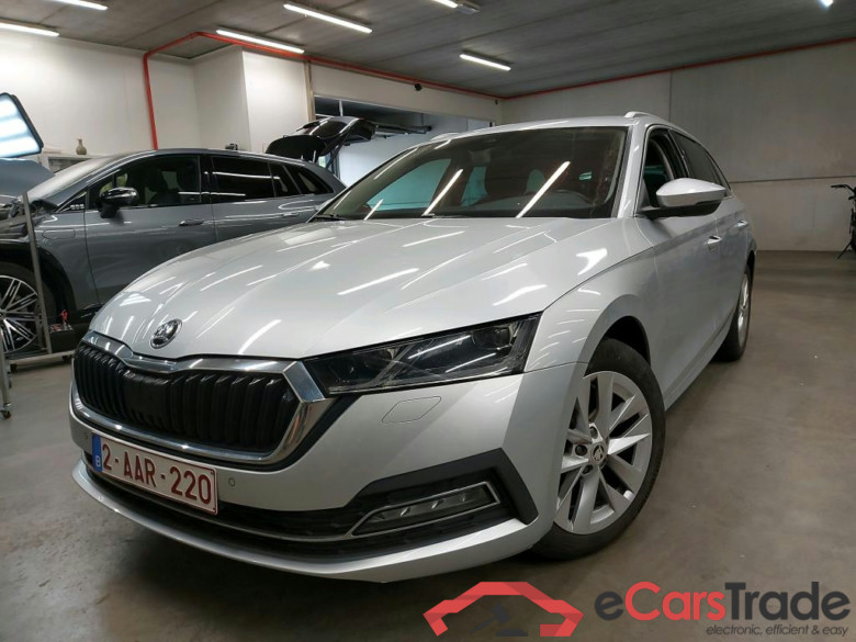 SKODA - SKO OCTAVIA COMBI CRTDI 150PK DSG7 Style Pack Launch Towing Hook
