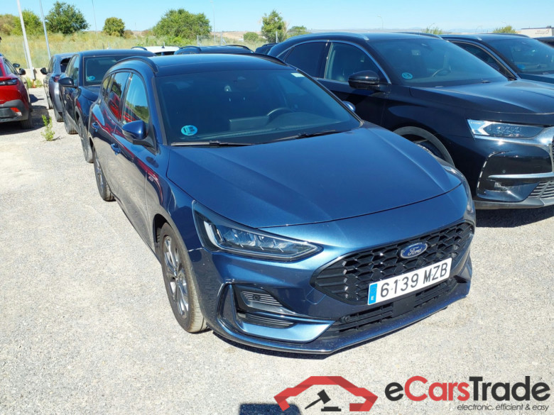FORD Focus  Sportbreak 1.0 Ecoboost 114KW 155CV S6.2 AutomÃ¡ti ST-LINE X(Pano-Roof + Winterpack) #1