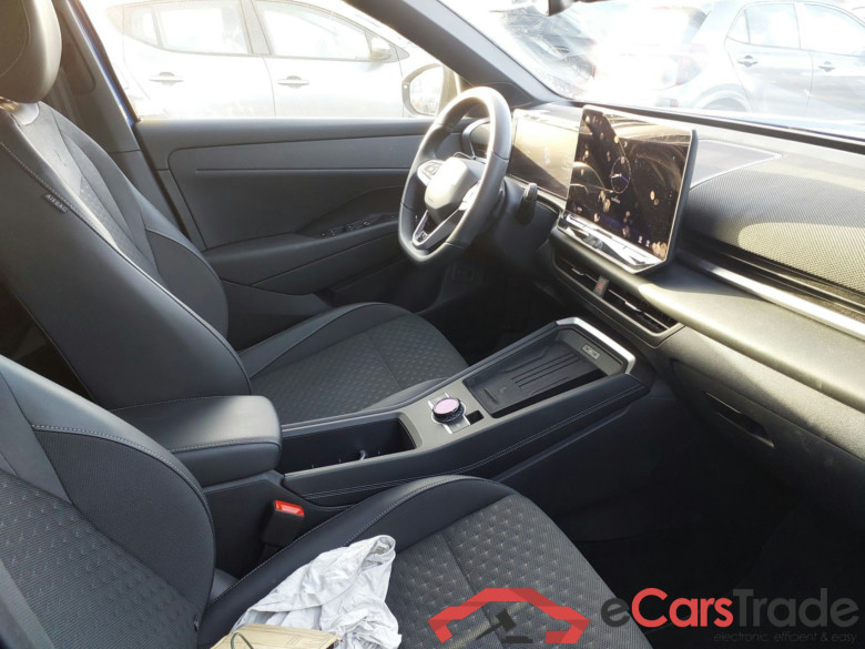 VOLKSWAGEN T-Roc 1.0 TSI 110kW (150CV) DSG7 R-Line(Winterpack) #3