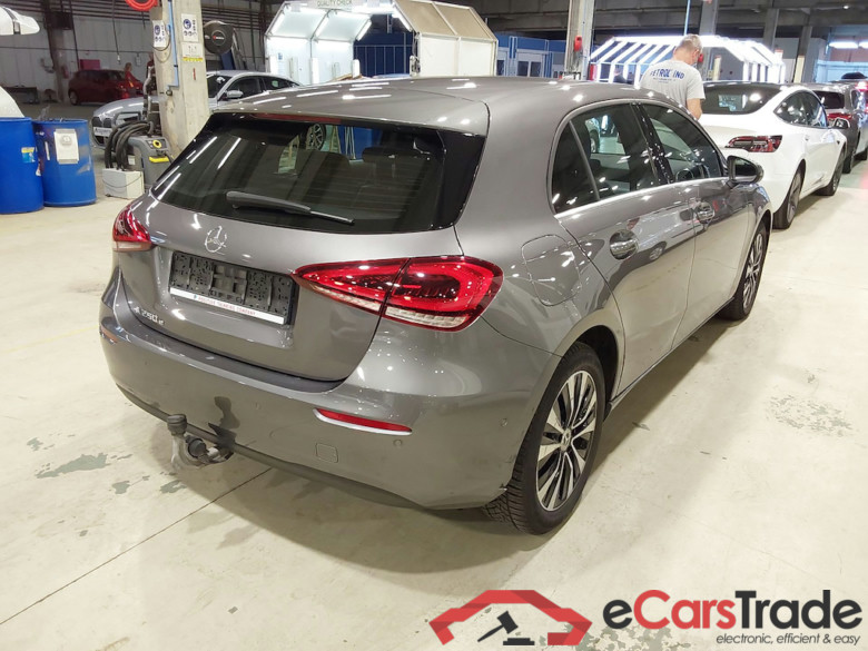 MERCEDES-BENZ A-CLASS 1.3 A 250 E DCT BUSINESS SOLUTION #4