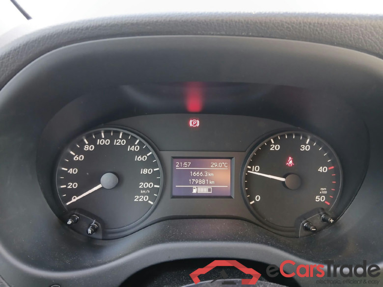 MERCEDES-BENZ Vito / 2014 / 4P / furgón 111 CDI Larga #4