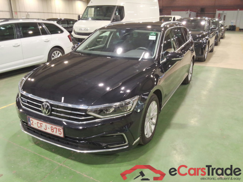 VOLKSWAGEN PASSAT VARIANT 1.4 TSI MSQ VARIANT GTE BUSINESS