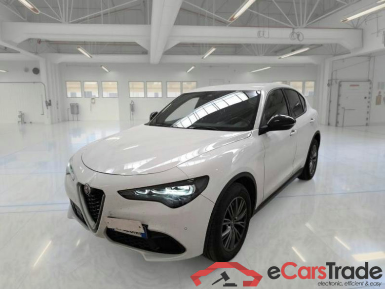 ALFA ROMEO STELVIO / 2017 / 5P / SUV 2.2 TD 160 CV SUPER AT8 RWD