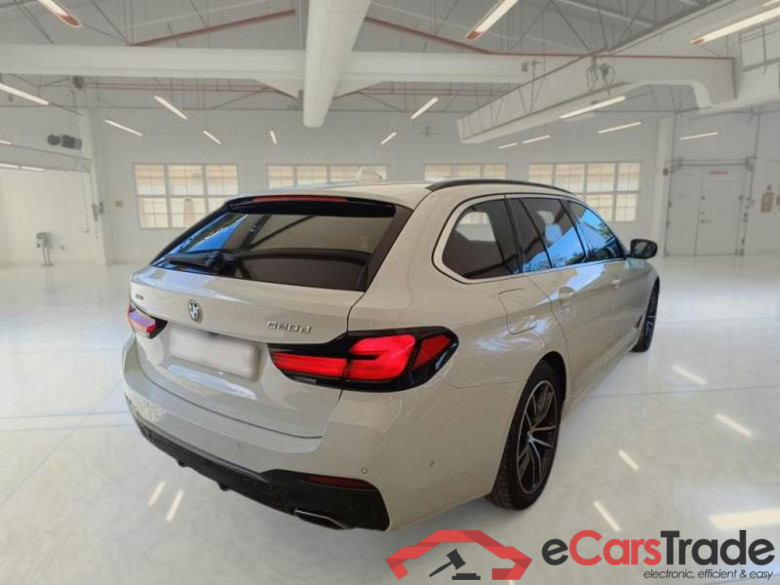 BMW SERIE 5 / 2020 / 5P / STATION WAGON 520D XDRIVE M SPORT AUTO MH48V TOURING #2