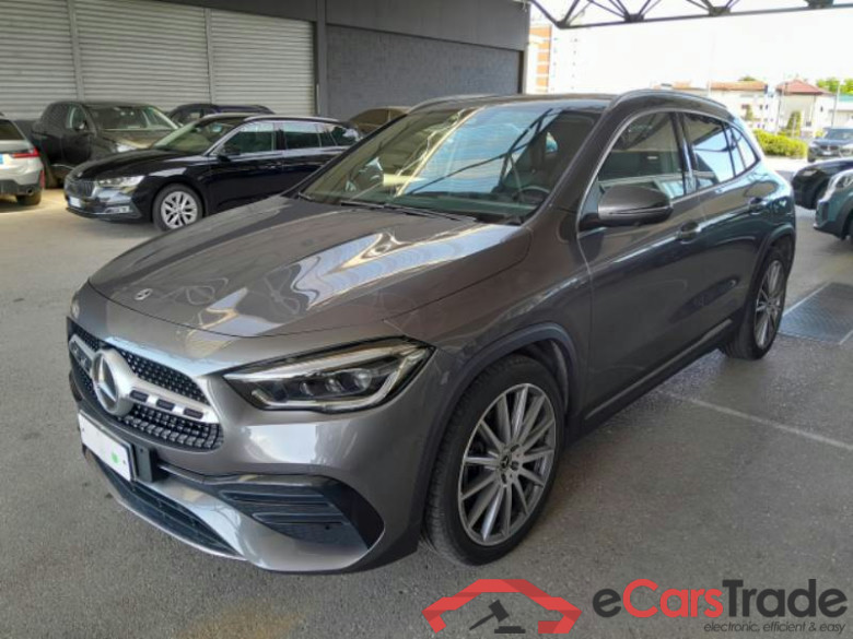 MERCEDES-BENZ GLA / 2020 / 5P / CROSSOVER GLA 220 D AUTOMATIC PREMIUM #1