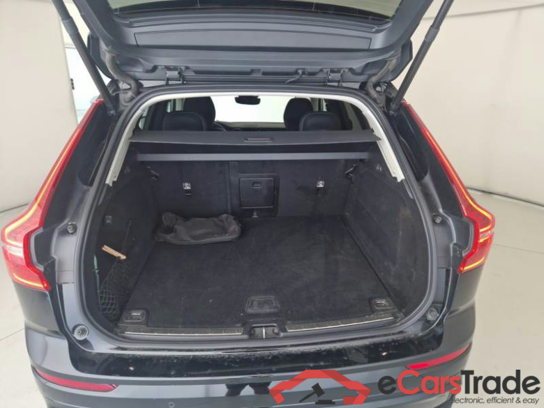 VOLVO XC60 / 2021 / 5P / SUV B4 D automatico Plus Dark #5