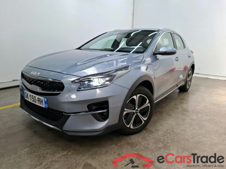 KIA XCeed / 2019 / 5P / Crossover 1.6 GDI ISG ISG PHEV ACTIVE BUS DCT6 #1