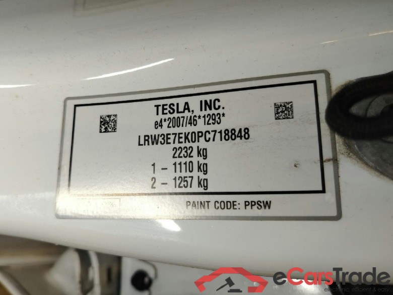TESLA Model 3 Langstreckenbatt. Allradantrieb Dual Motor 4d 366kW #5