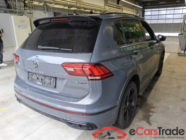 Volkswagen Tiguan (AX1)(07.2020->2024) DE - SUV5 2.0 TSI BMT/Start-Stopp EU6d, 4Motion R-Line OPF, (Facelift) 2021 - 20 #3