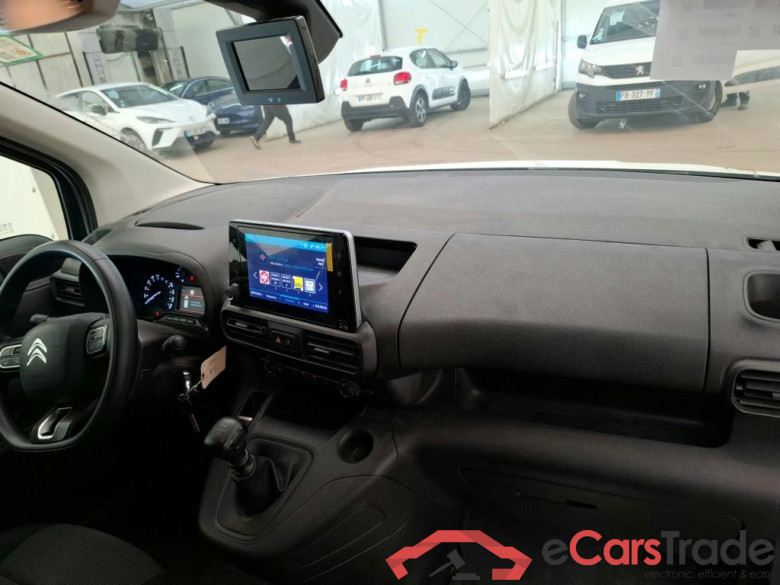 CITROEN Berlingo / 2018 / 4P / Fourgonnette M 1000kg PureTech 110 BVM6 Driver (Ex L421) #5