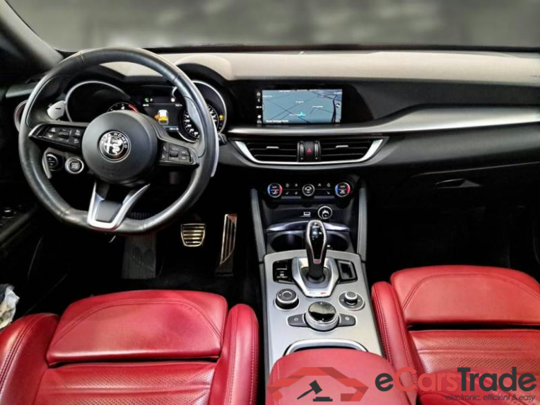 ALFA ROMEO STELVIO / 2017 / 5P / SUV 2.2 TD 210 CV VELOCE AT8 Q4 #3
