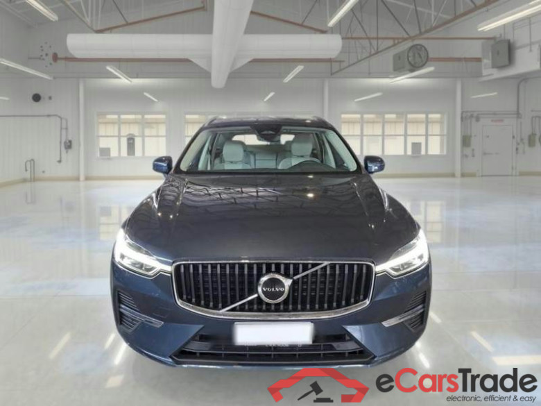 VOLVO XC60 / 2021 / 5P / SUV B4 D automatico Core #6