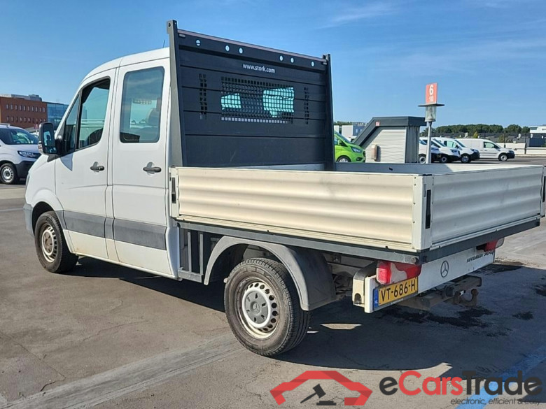 MERCEDES-BENZ Sprinter CC 210CDI 3250 3.19t DC 7G-Tronic 4D 70kW #4