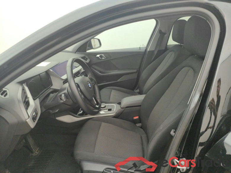 BMW 1 Reeks Hatch 116iA (80 kW) 5d #3