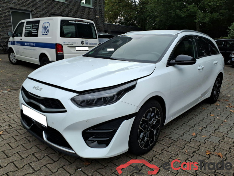 Kia Ceed Sportswagon  #2
