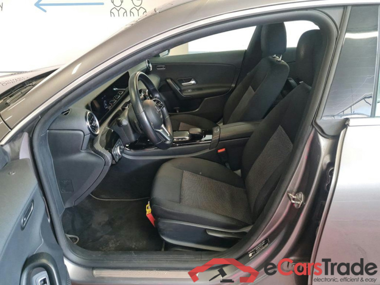 MERCEDES-BENZ CLA - Klasse 2.0 CLA 180 D BUSINESS SOLUTION DCT #5